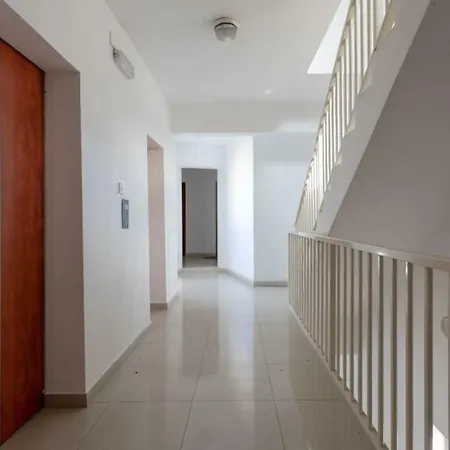 Gzira Whitehouse Penthause Апартаменты *