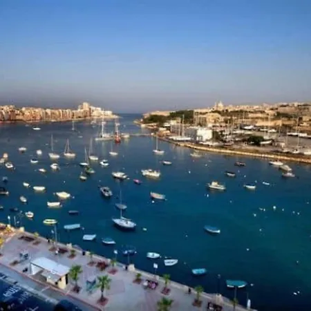 Gzira Whitehouse Penthause Апартаменты Мсида